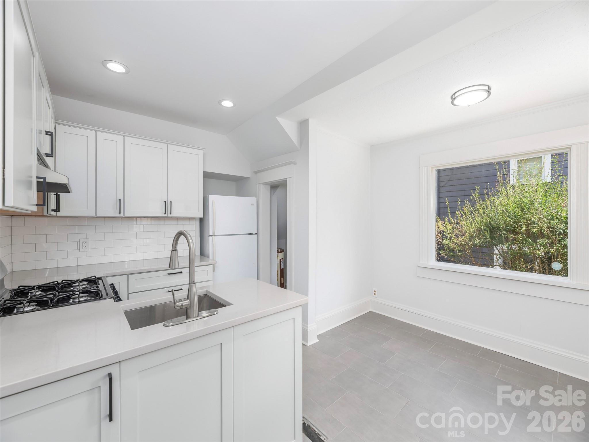 273 Hillside Street Asheville NC 28801
