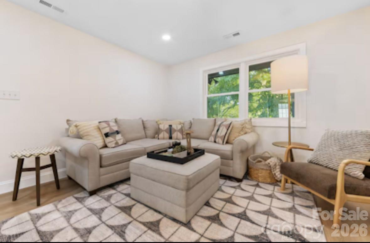 3445/3447 Tappan Place Charlotte NC 28205