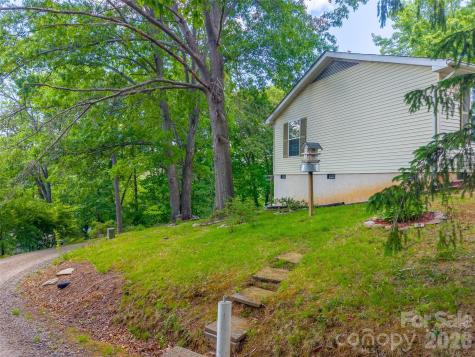 90, 60 & 132 Hennessee Street Clyde NC 28721