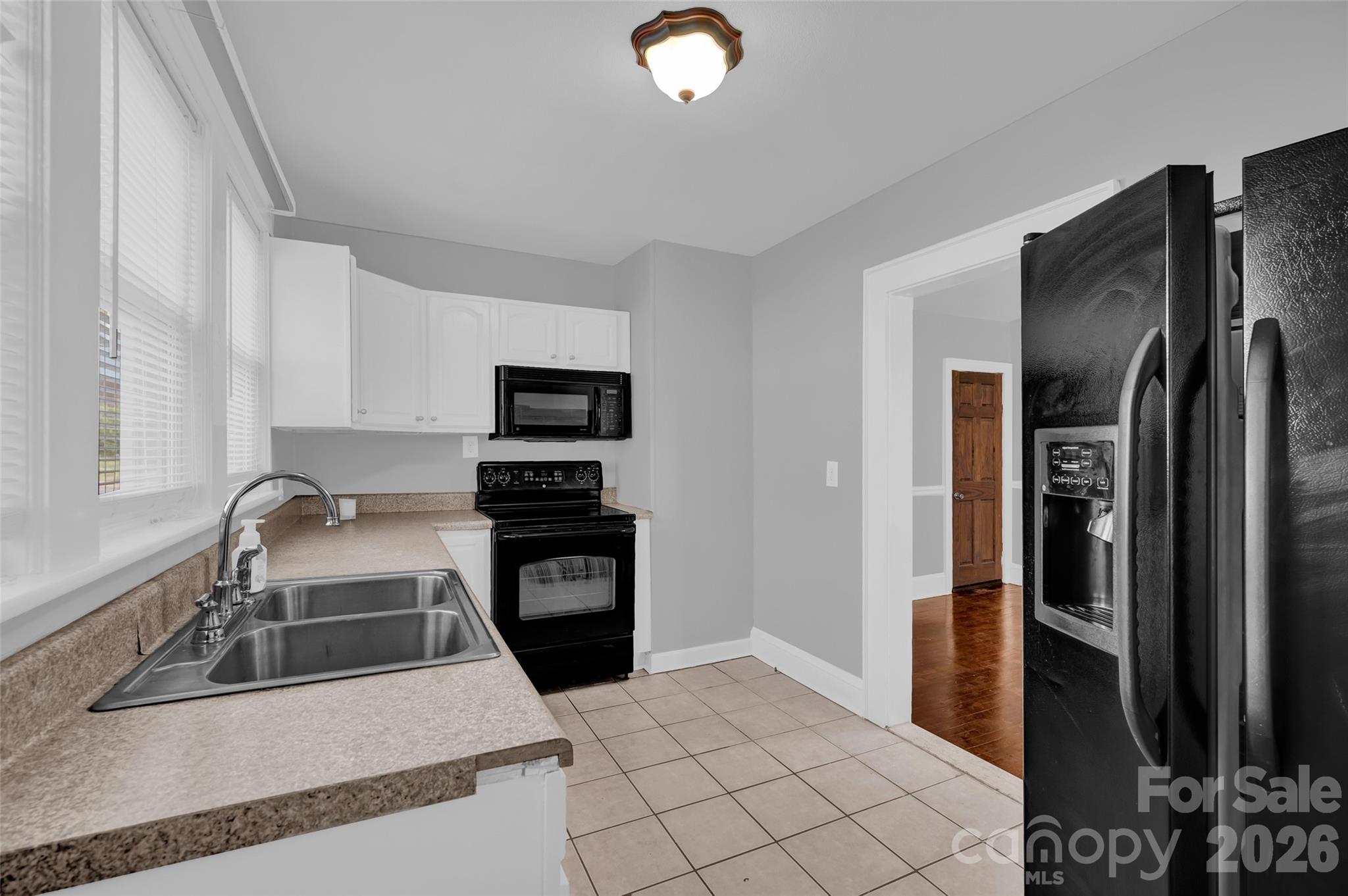 328-330 3rd Avenue SE Hickory NC 28602