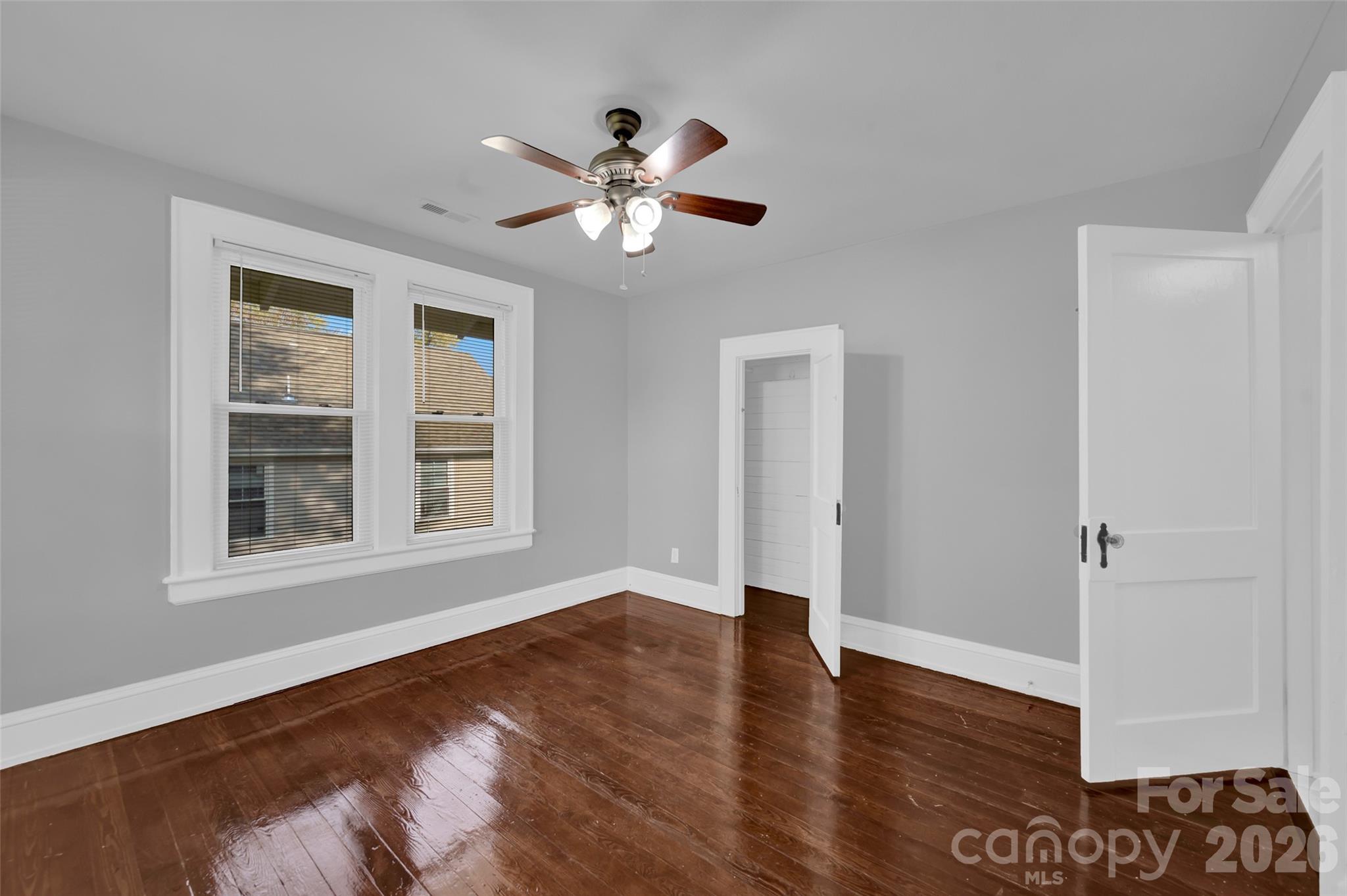328-330 3rd Avenue SE Hickory NC 28602
