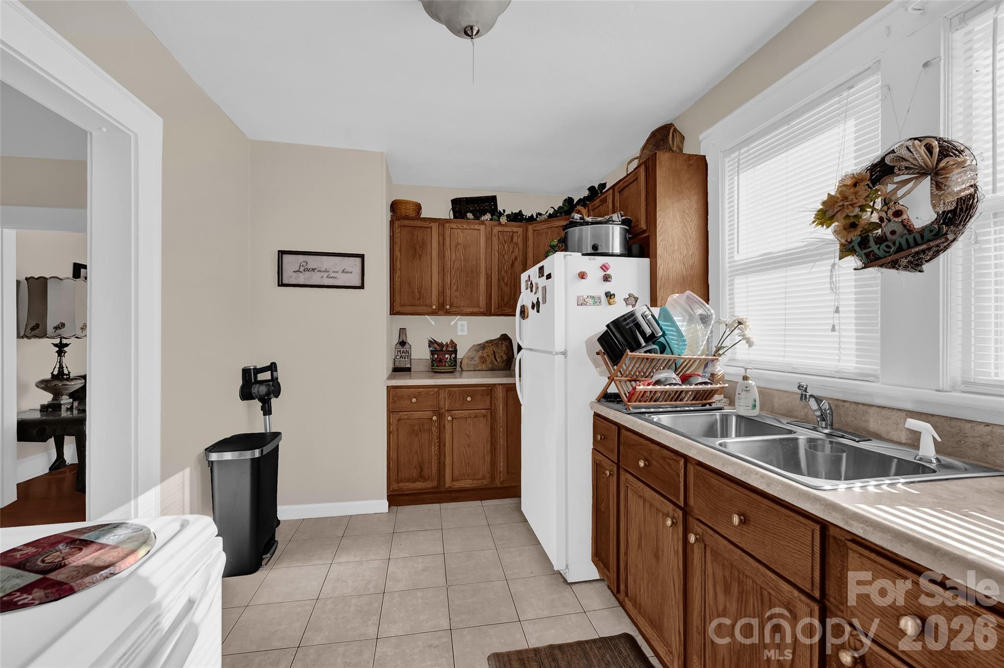 328-330 3rd Avenue SE Hickory NC 28602