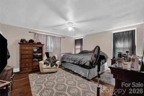 328-330 3rd Avenue SE Hickory NC 28602