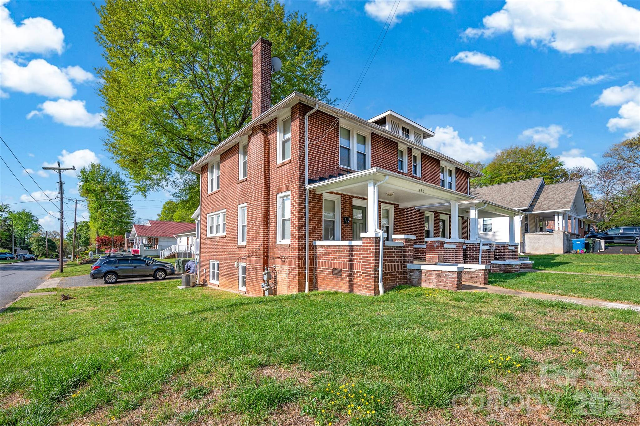 328-330 3rd Avenue SE Hickory NC 28602