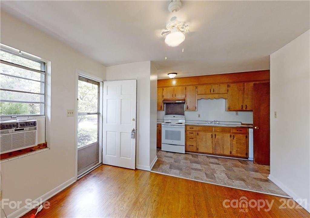 62-64 Herron Avenue Asheville NC 28806