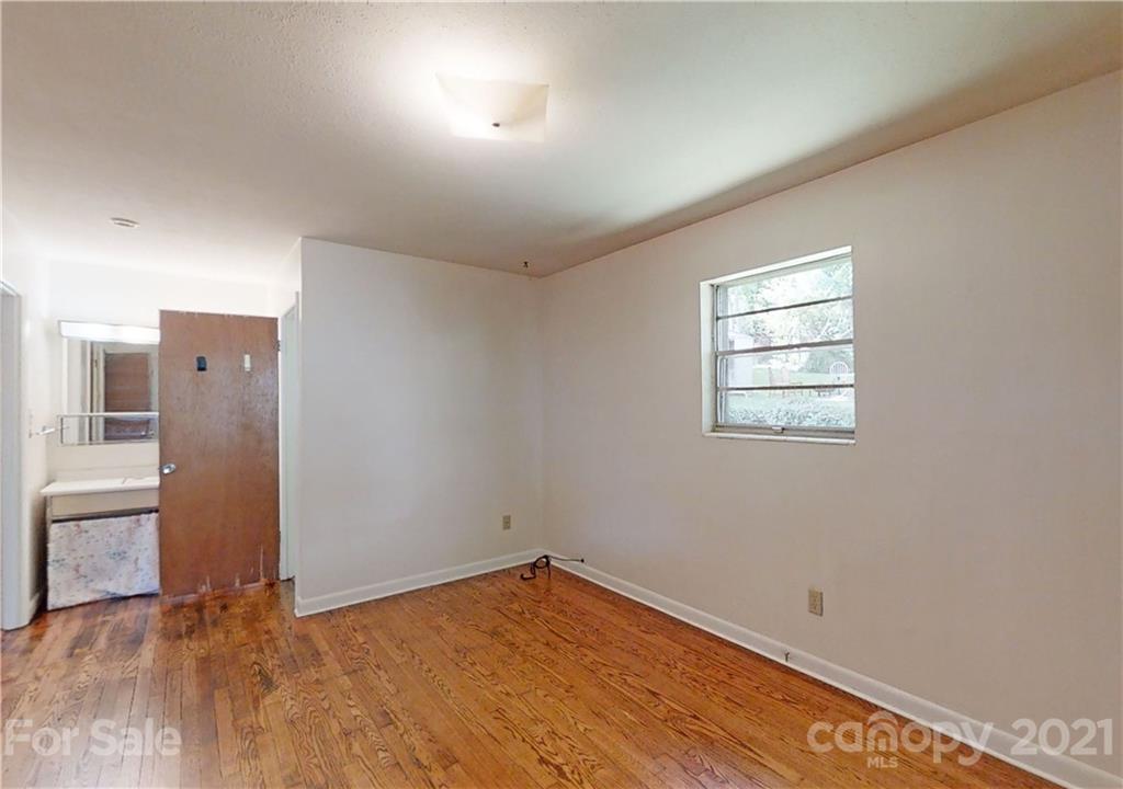 62-64 Herron Avenue Asheville NC 28806