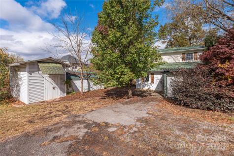223 Davidson Road Swannanoa NC 28778