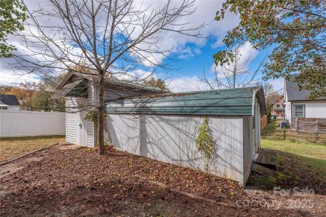 223 Davidson Road Swannanoa NC 28778