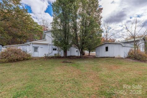 223 Davidson Road Swannanoa NC 28778