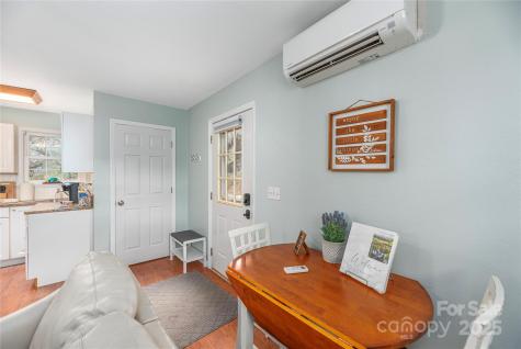 223 Davidson Road Swannanoa NC 28778