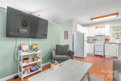 223 Davidson Road Swannanoa NC 28778