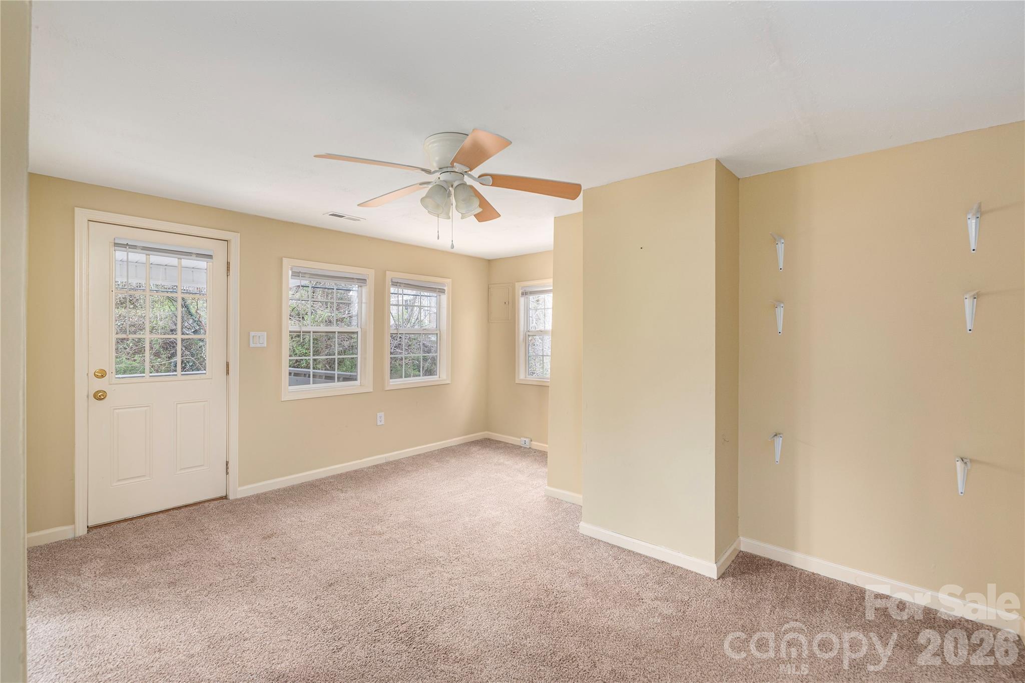 448 Sand Hill Road Asheville NC 28806