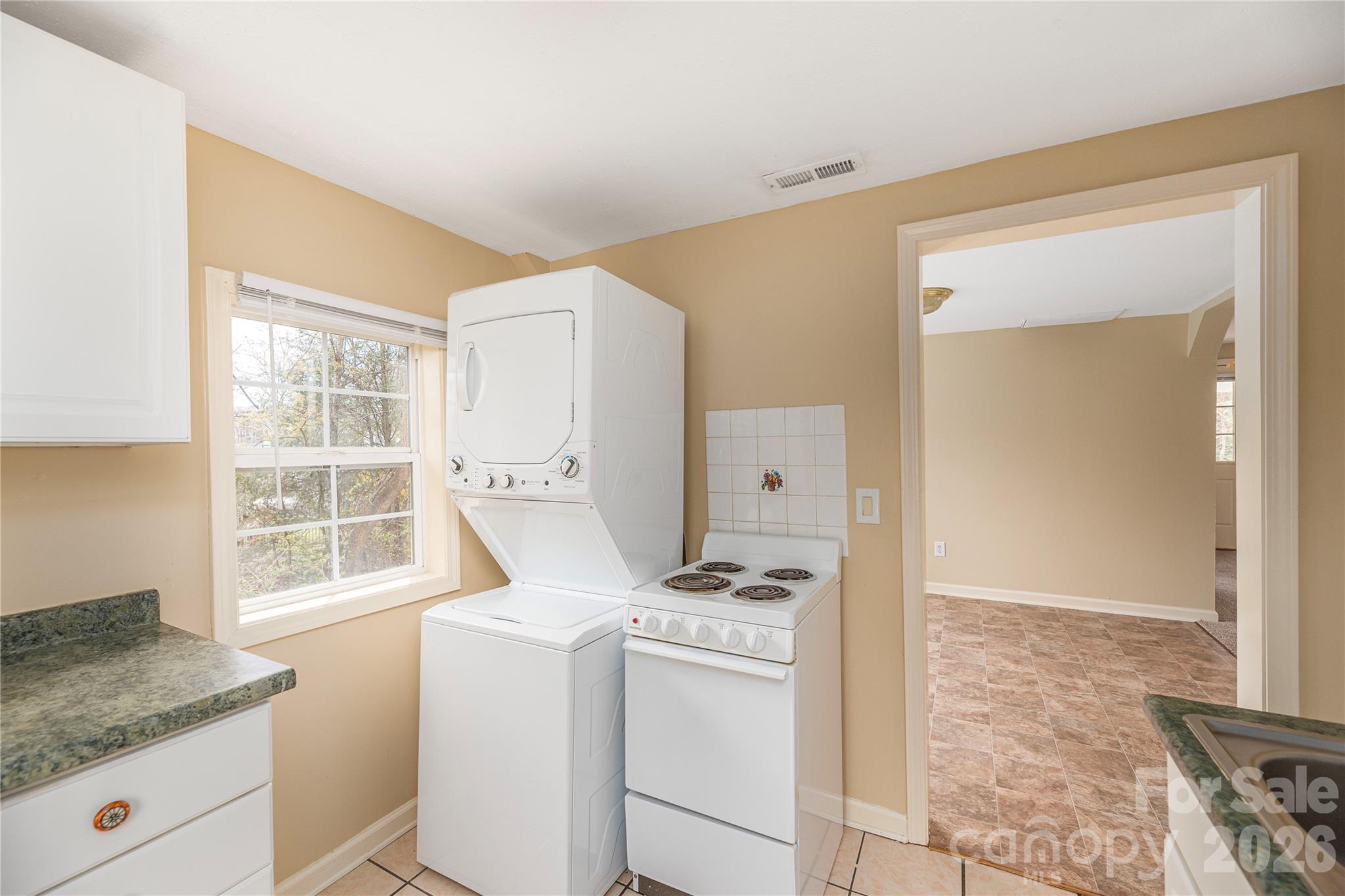 448 Sand Hill Road Asheville NC 28806