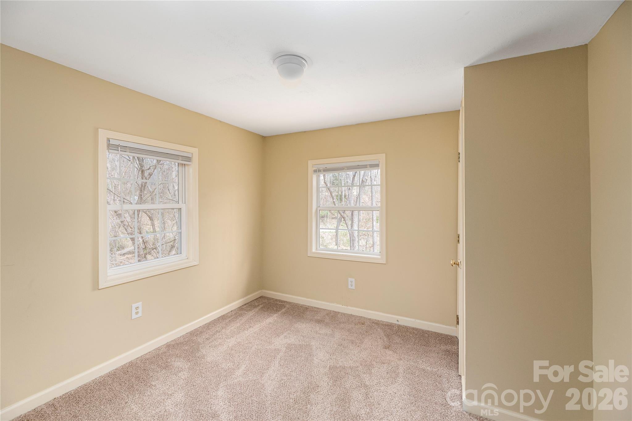448 Sand Hill Road Asheville NC 28806