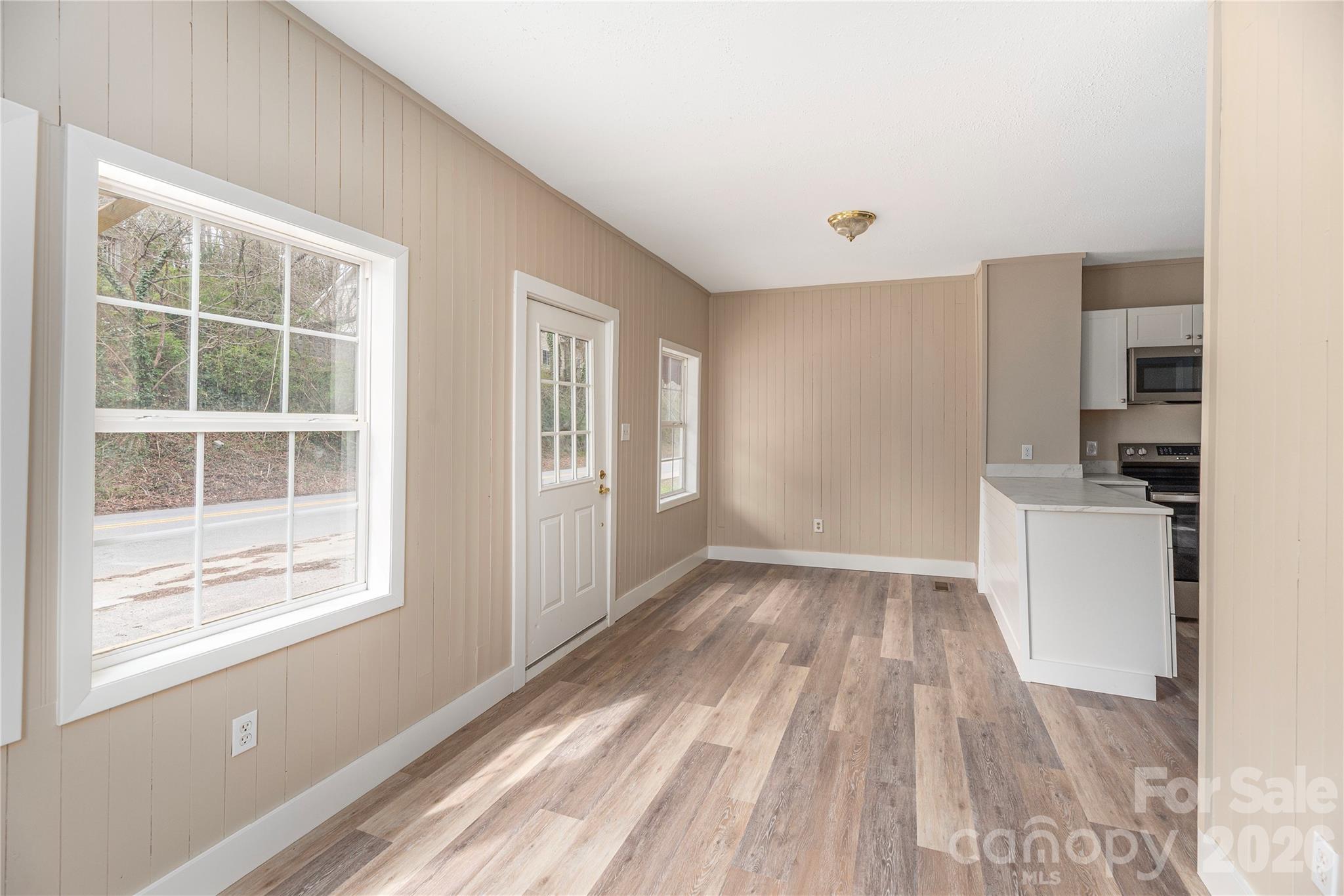 448 Sand Hill Road Asheville NC 28806