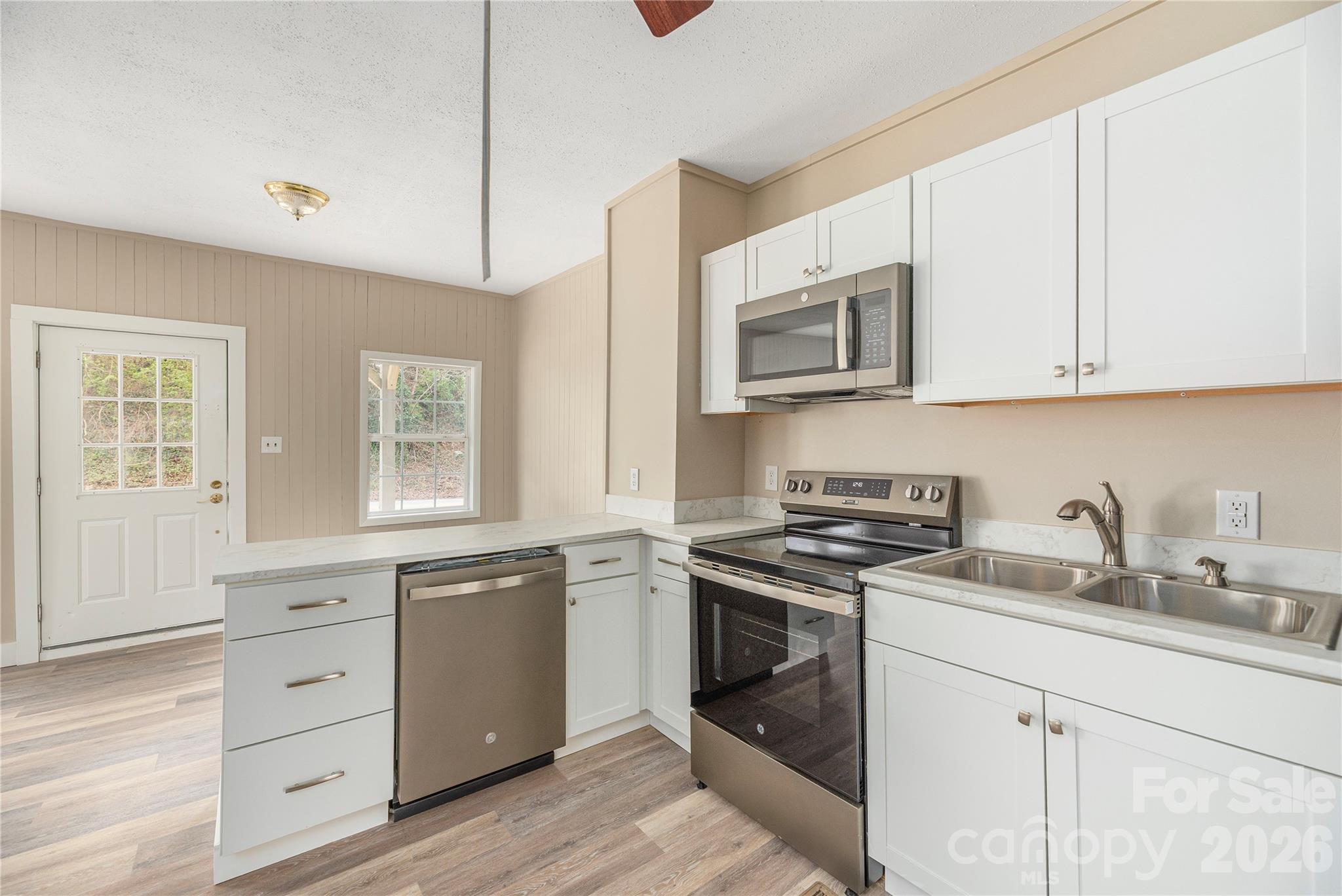 448 Sand Hill Road Asheville NC 28806