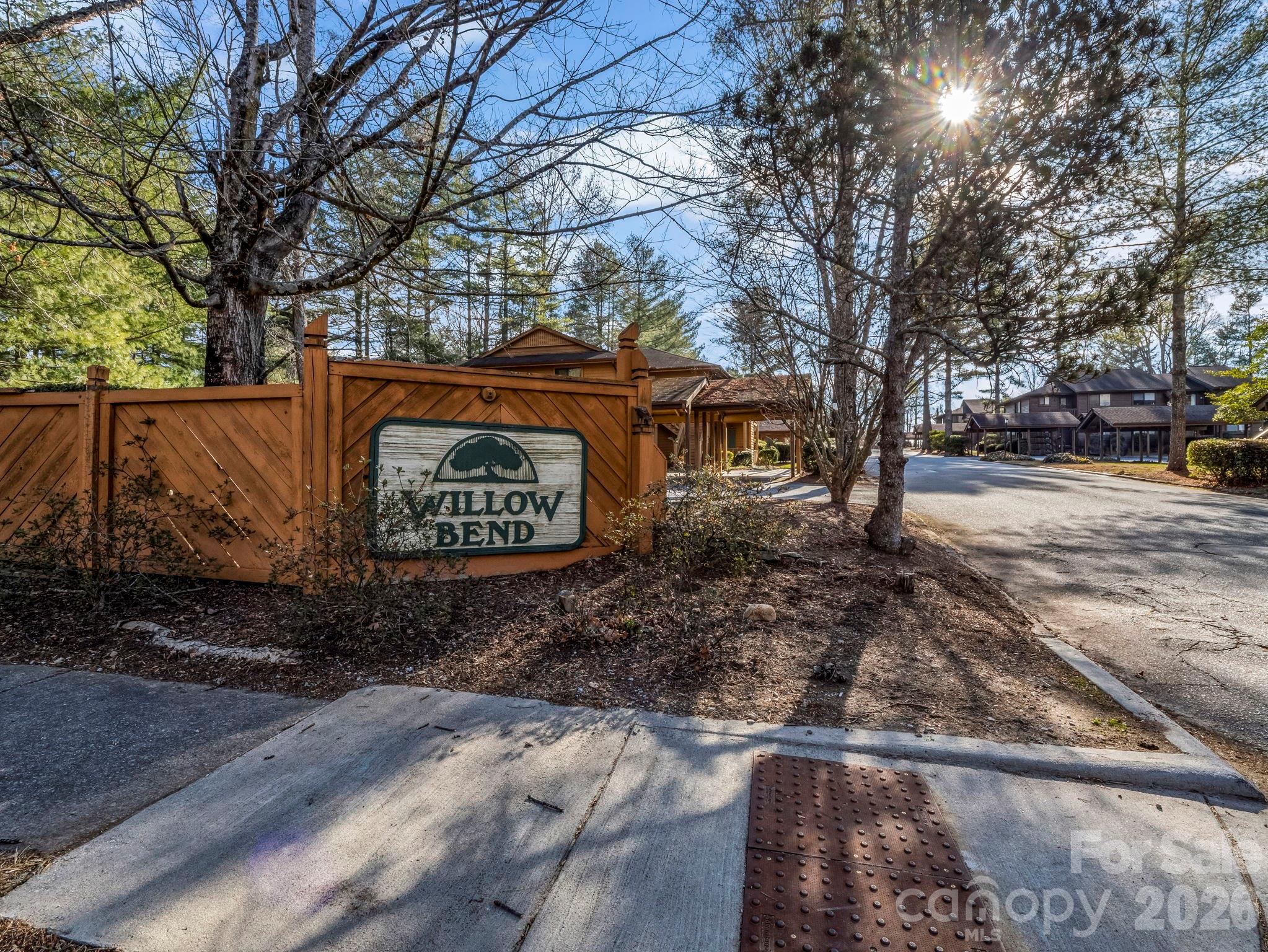 520 Courtwood Lane Hendersonville NC 28739