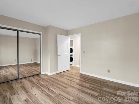 520 Courtwood Lane Hendersonville NC 28739