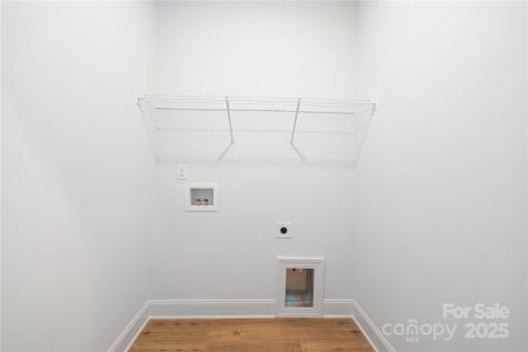 4815/4817 Victoria Avenue Charlotte NC 28269