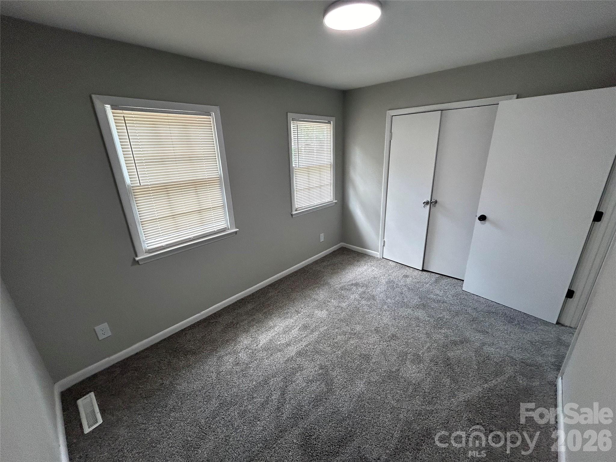386 17th Avenue NE Hickory NC 28601