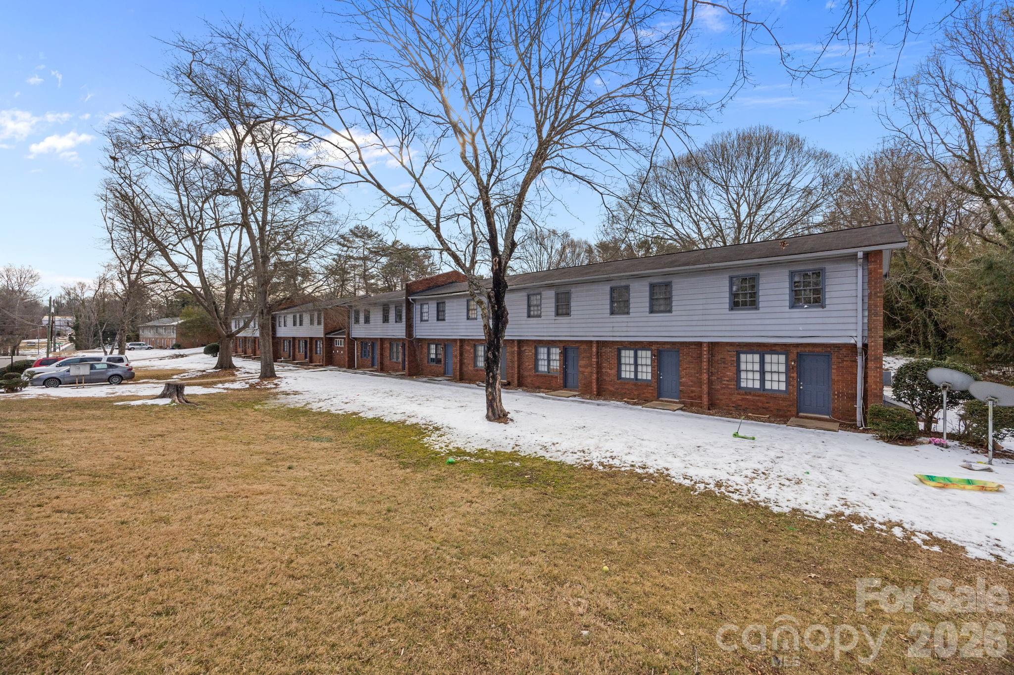 386 17th Avenue NE Hickory NC 28601