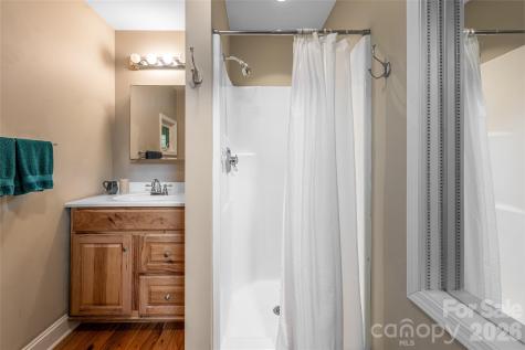 75 Cisco Road Asheville NC 28805