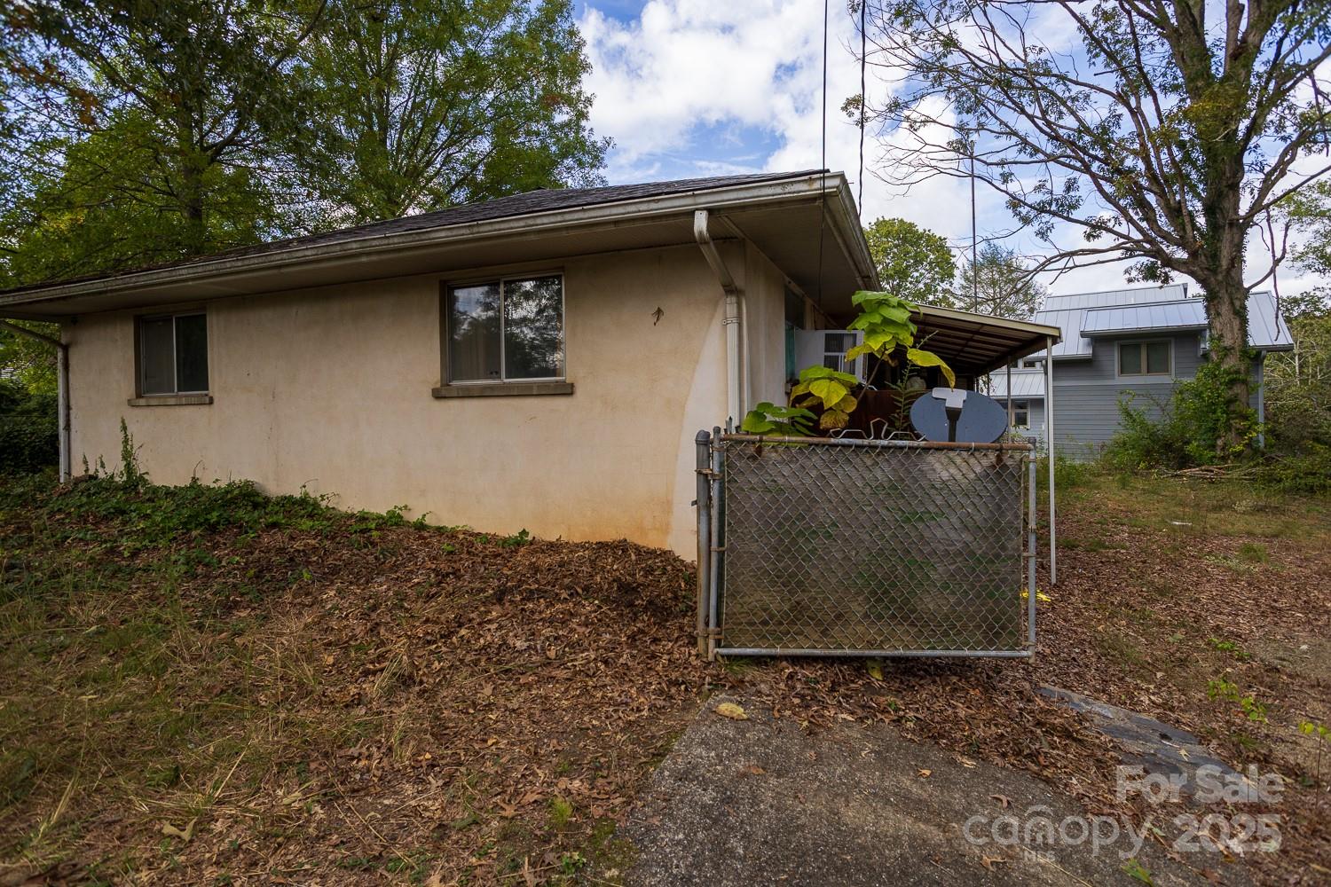 152 Mount Clare Avenue Asheville NC 28801