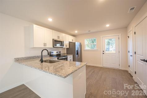 424-426 2nd Street SW Hickory NC 28602