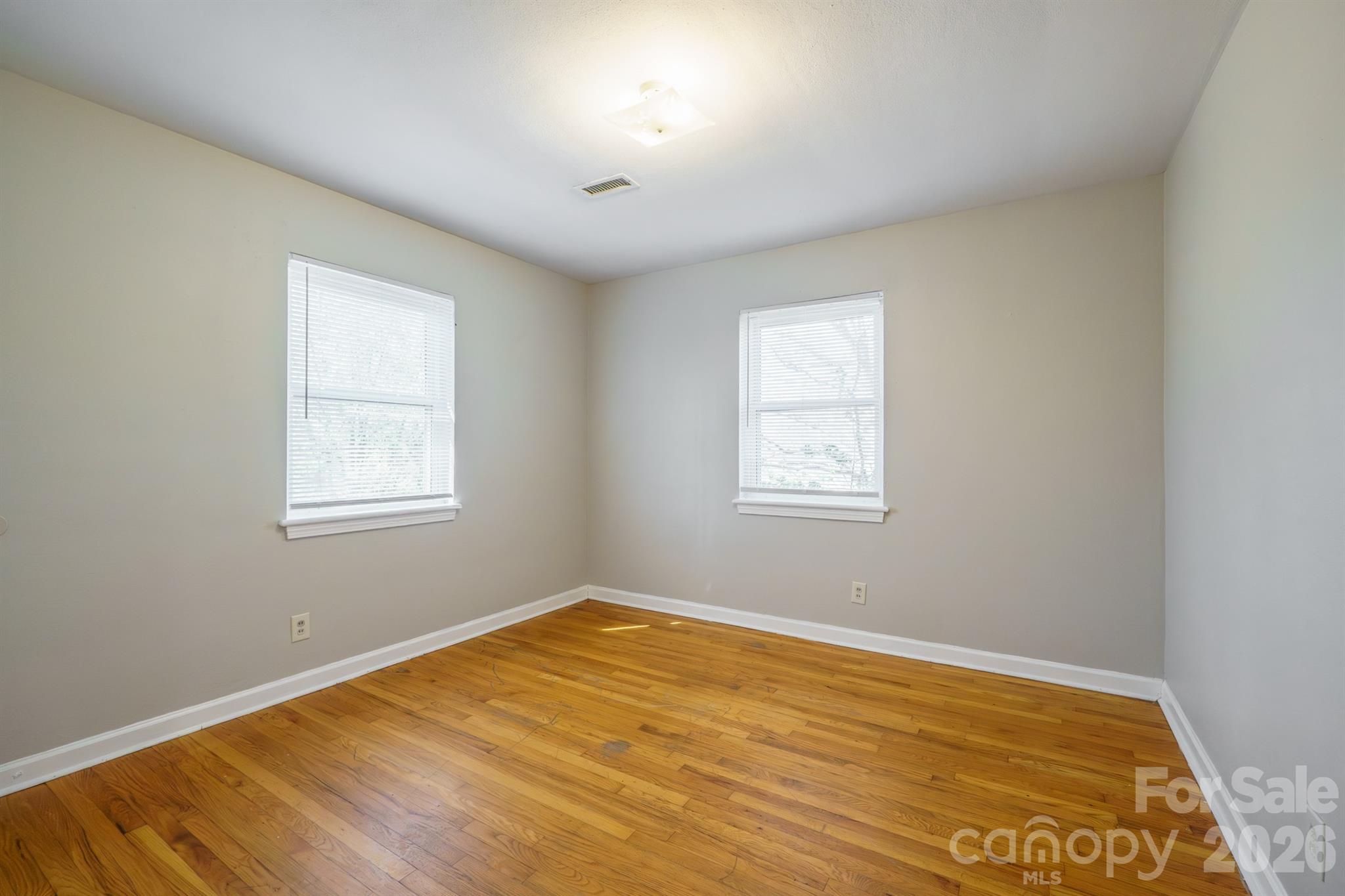 829 4th Avenue SW Hickory NC 28602