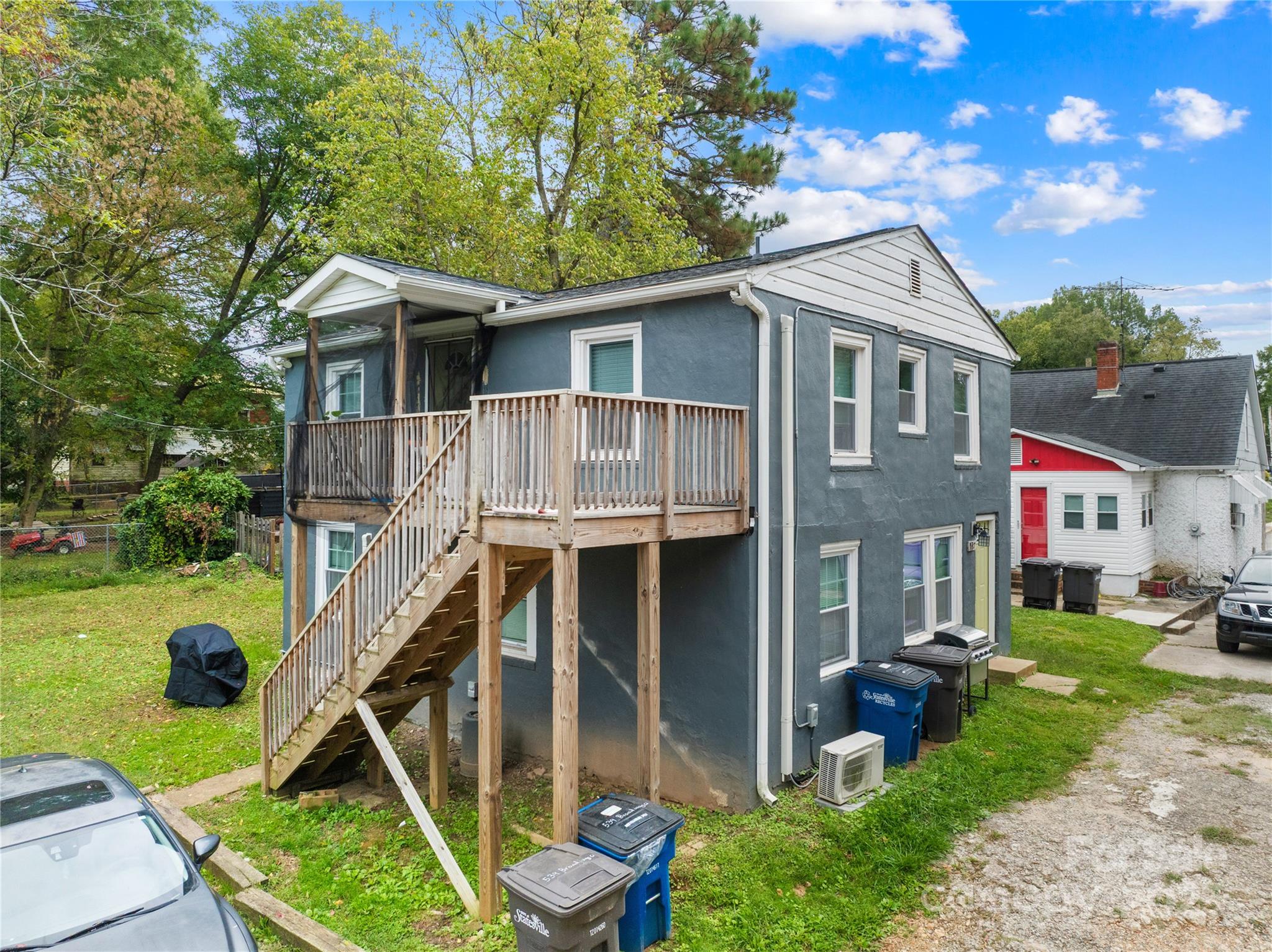 537 & 539 Broadway Court Statesville NC 28677