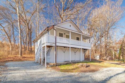 133 Iris Street Asheville NC 28803