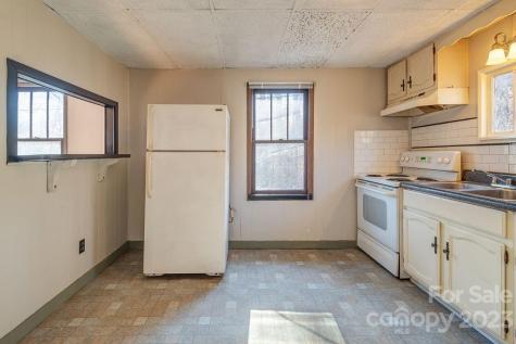 133 Iris Street Asheville NC 28803