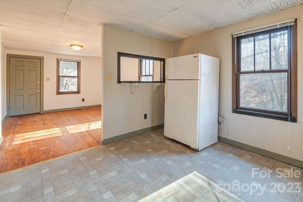 133 Iris Street Asheville NC 28803