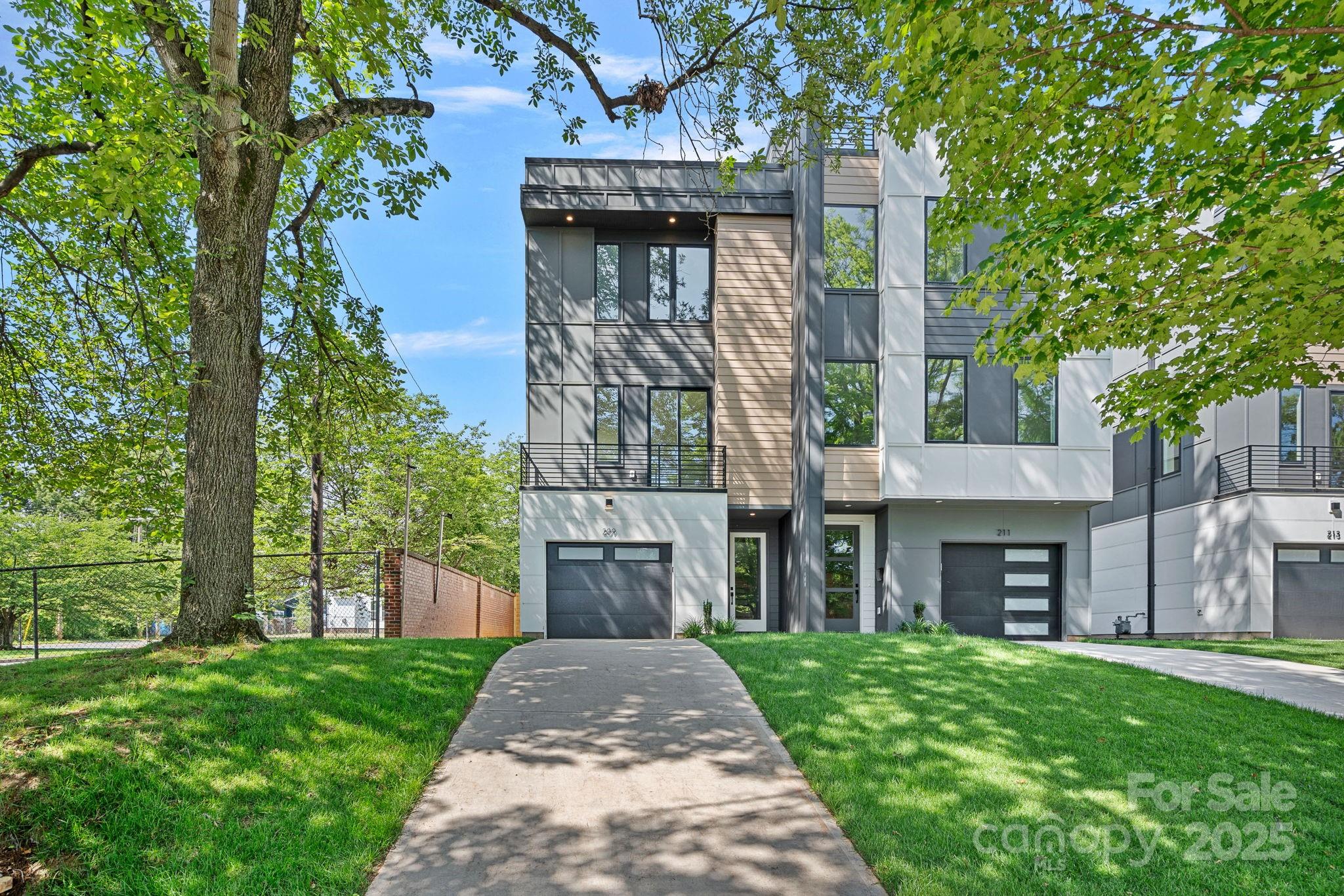 209 & 211 Keswick Avenue Charlotte NC 28206