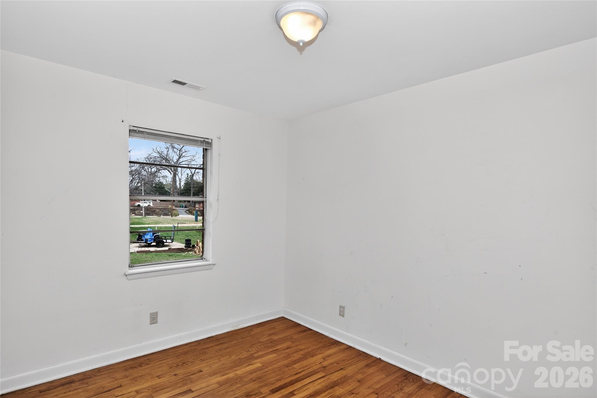 517 Grandin Road Charlotte NC 28208