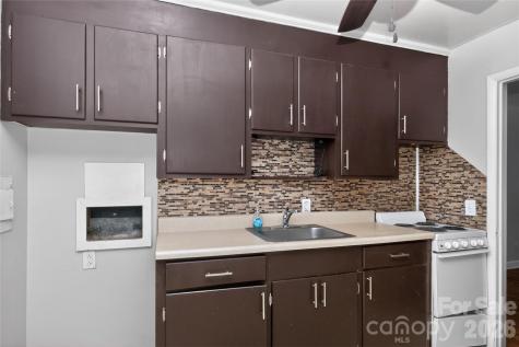 517 Grandin Road Charlotte NC 28208