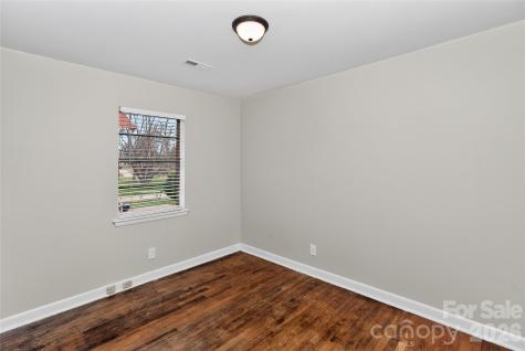 517 Grandin Road Charlotte NC 28208