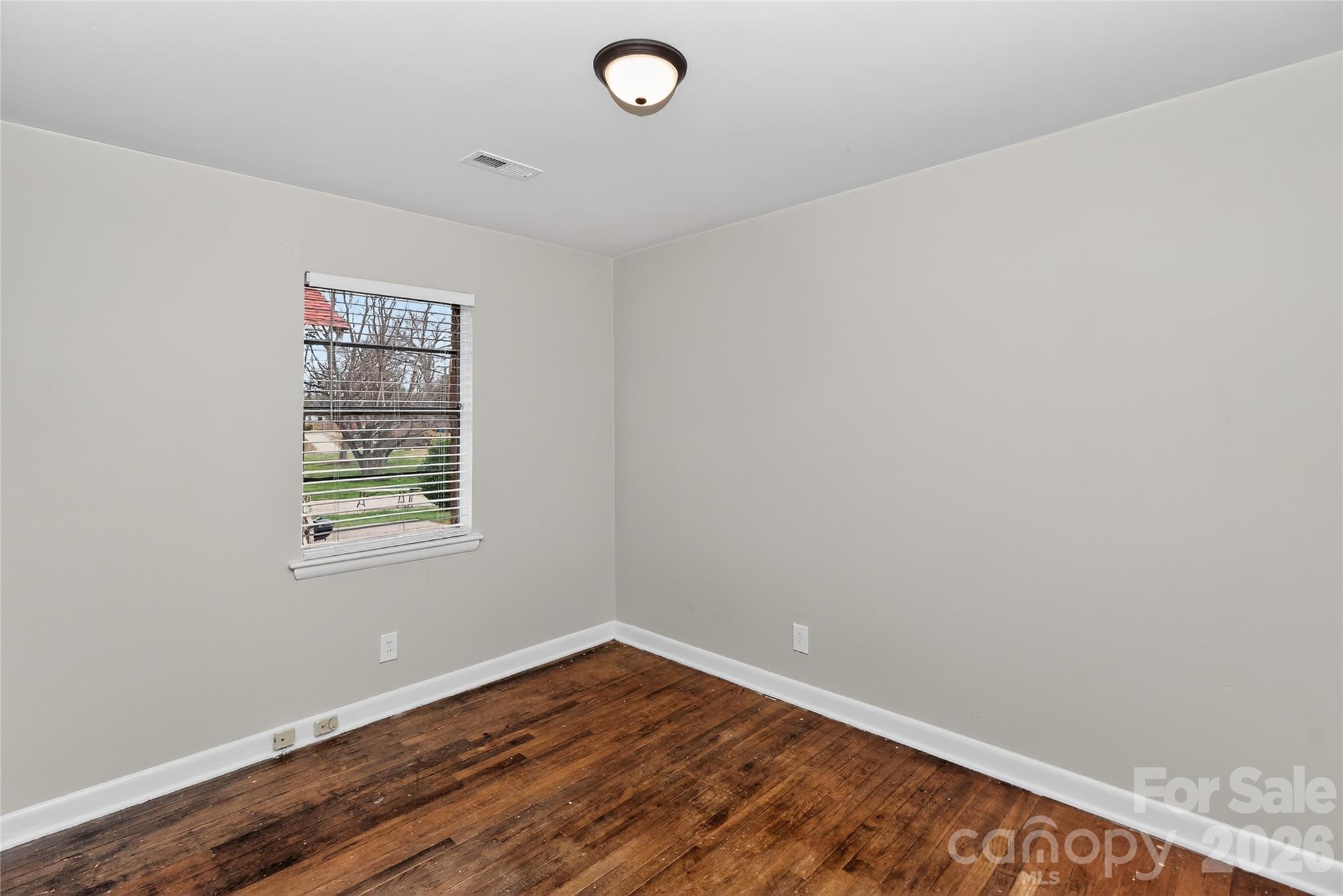 517 Grandin Road Charlotte NC 28208