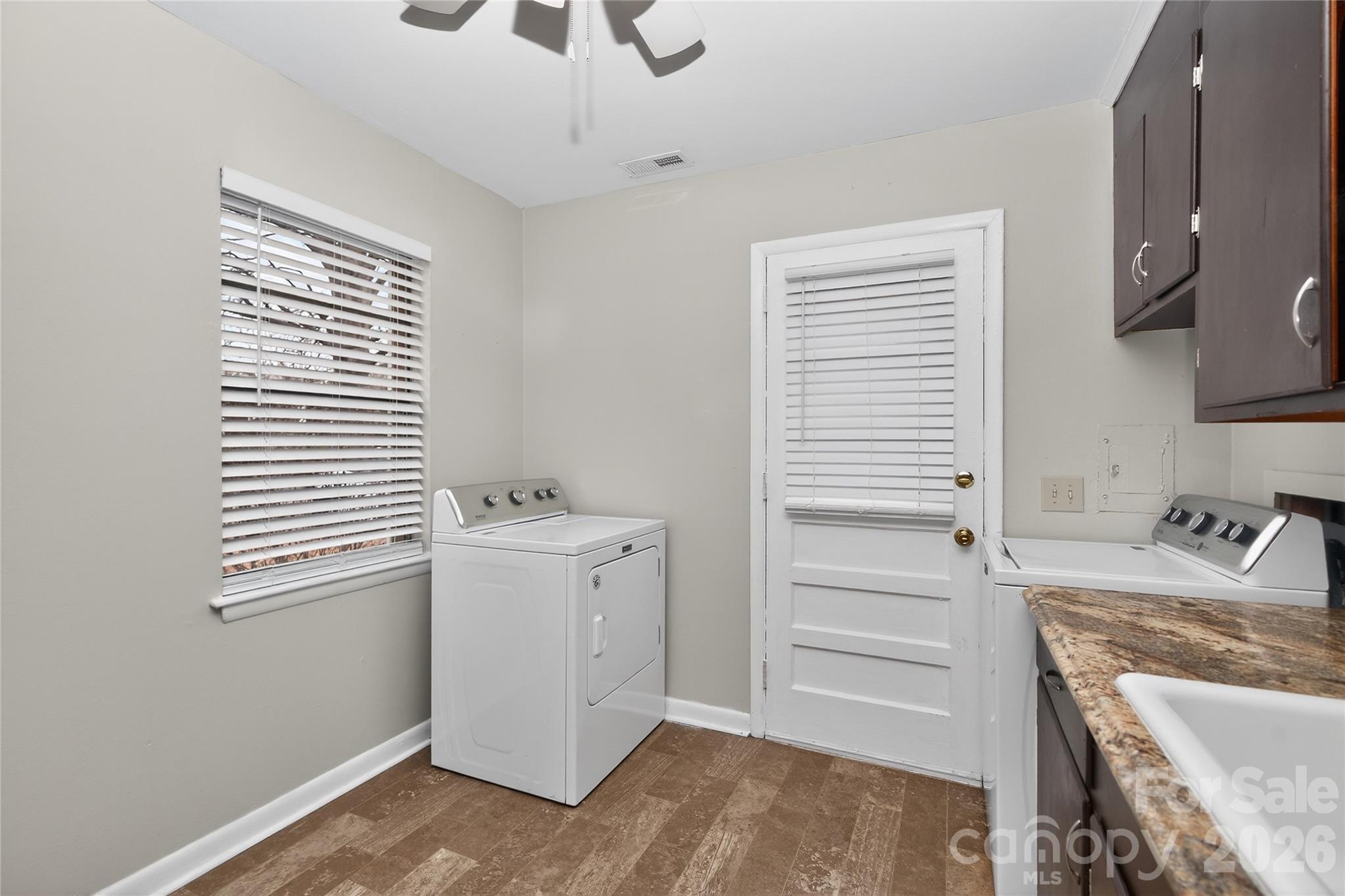 517 Grandin Road Charlotte NC 28208