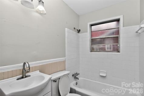 517 Grandin Road Charlotte NC 28208