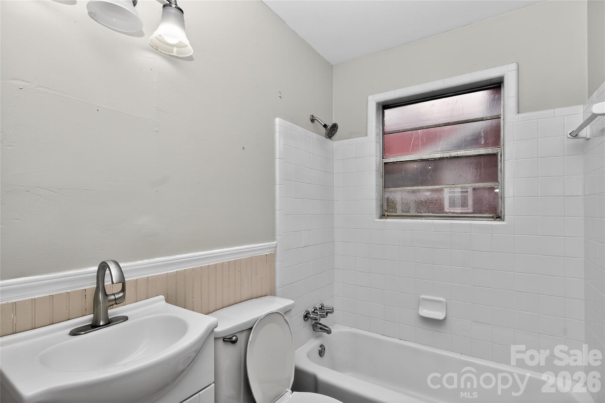 517 Grandin Road Charlotte NC 28208