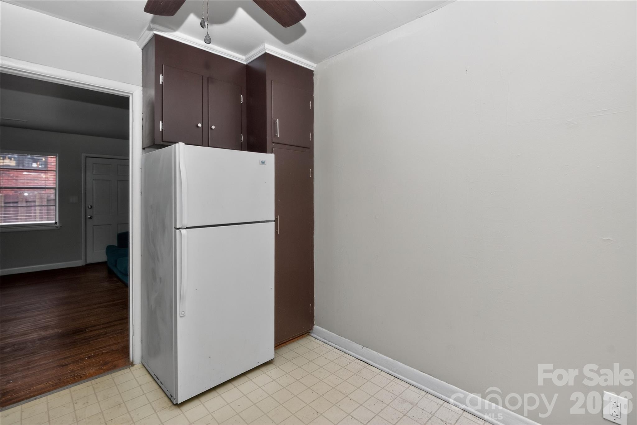 517 Grandin Road Charlotte NC 28208