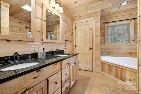 67/69 Flat Top Mountain Road Fairview NC 28730