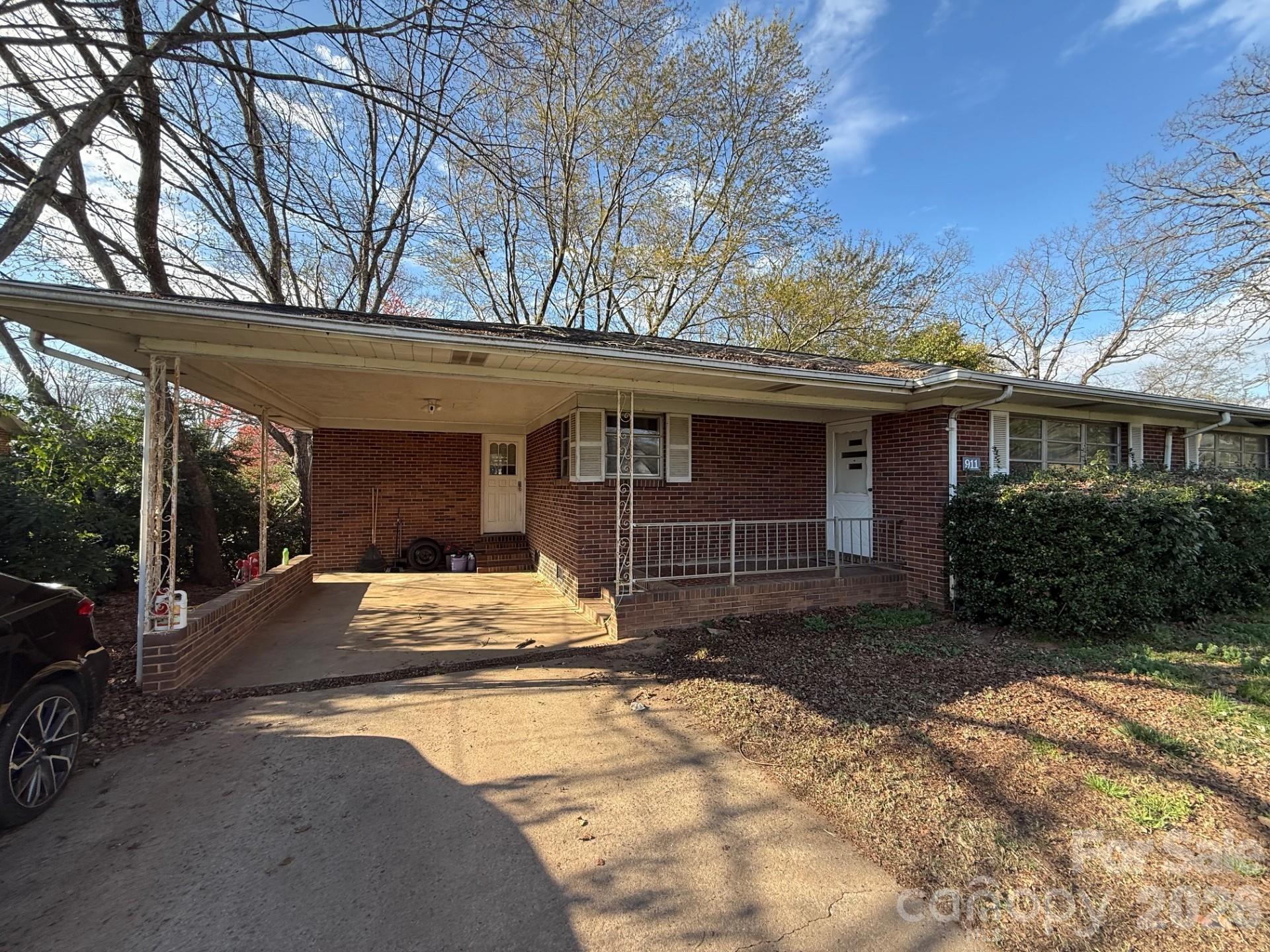 911 Hickory Grove Road Gastonia NC 28056