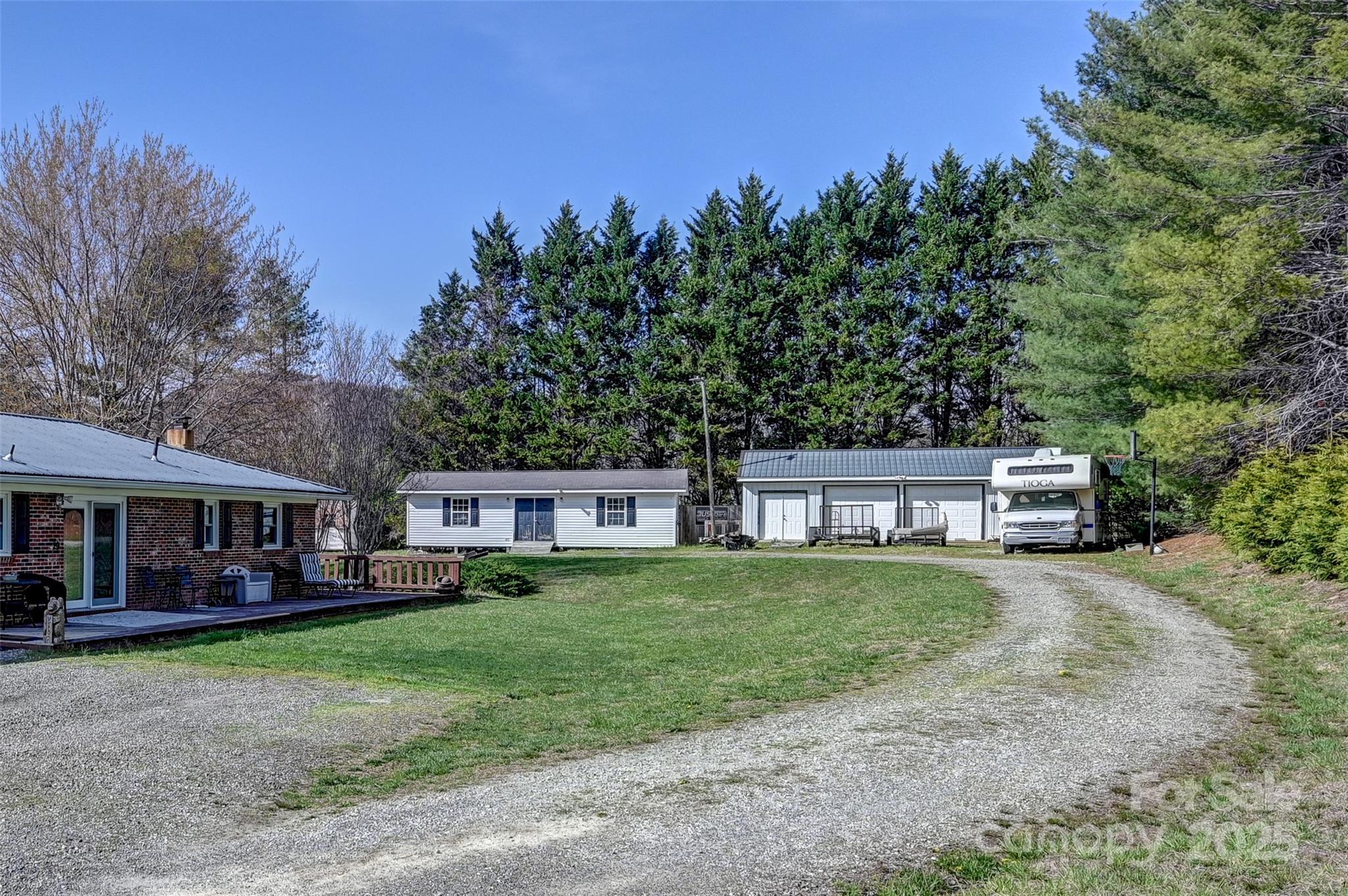 29 Delta Drive Hendersonville NC 28792