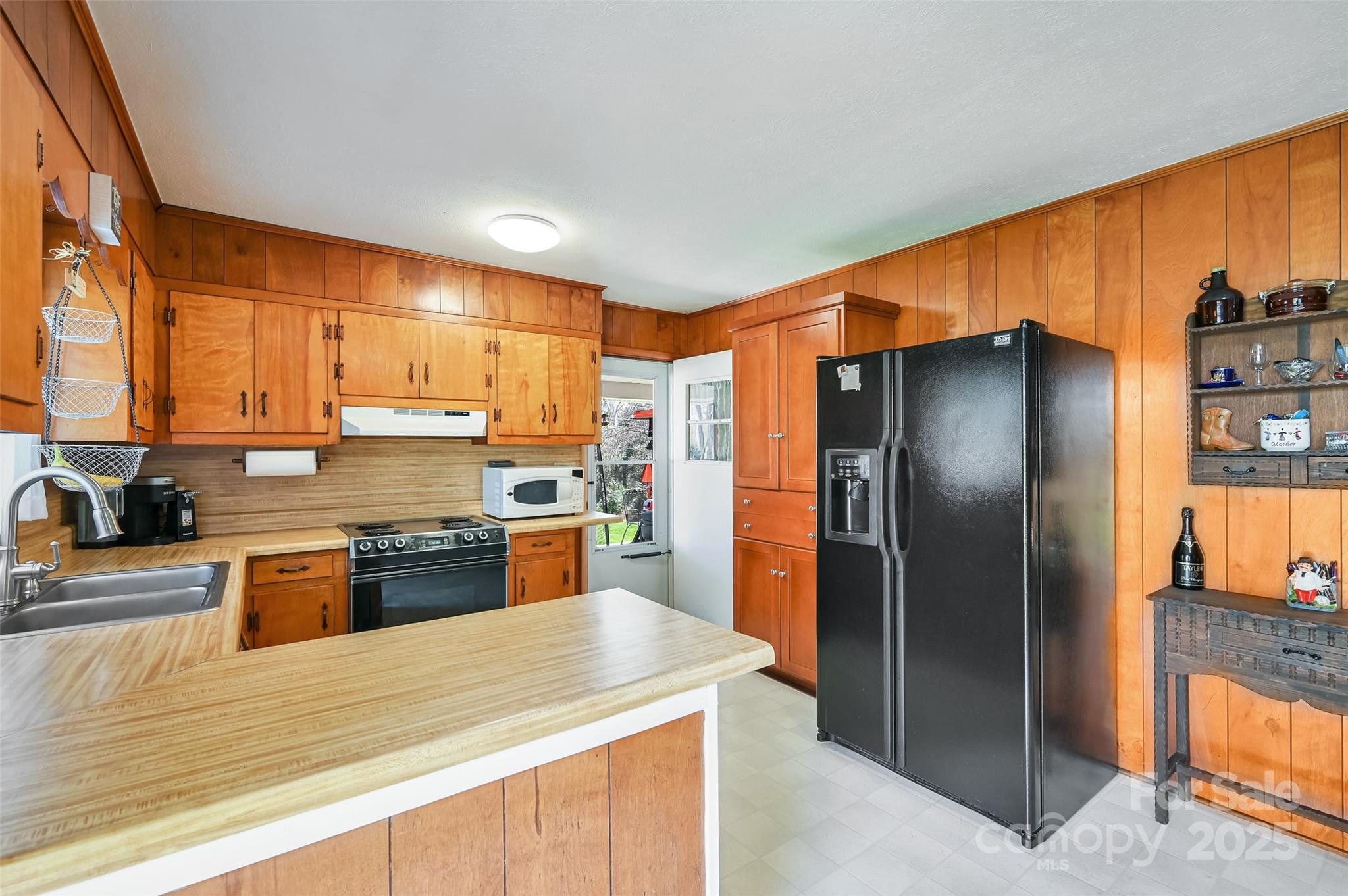 29 Delta Drive Hendersonville NC 28792