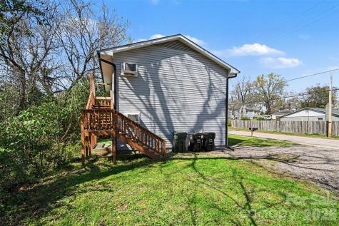 270/272 Spring Street SW Concord NC 28025