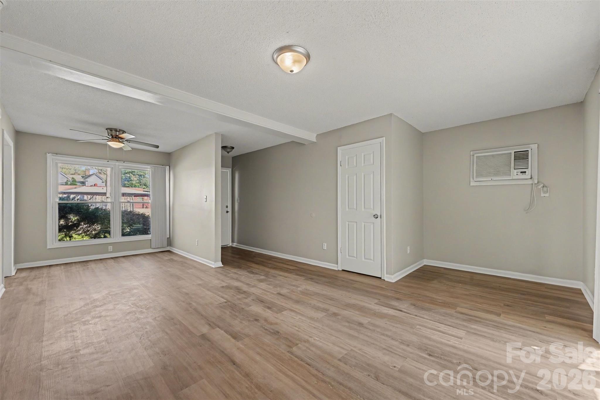 270/272 Spring Street SW Concord NC 28025