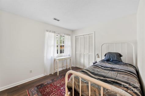 2836 Huntingtowne Farms Lane Charlotte NC 28210