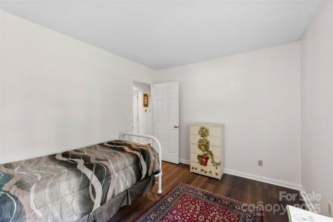 2836 Huntingtowne Farms Lane Charlotte NC 28210